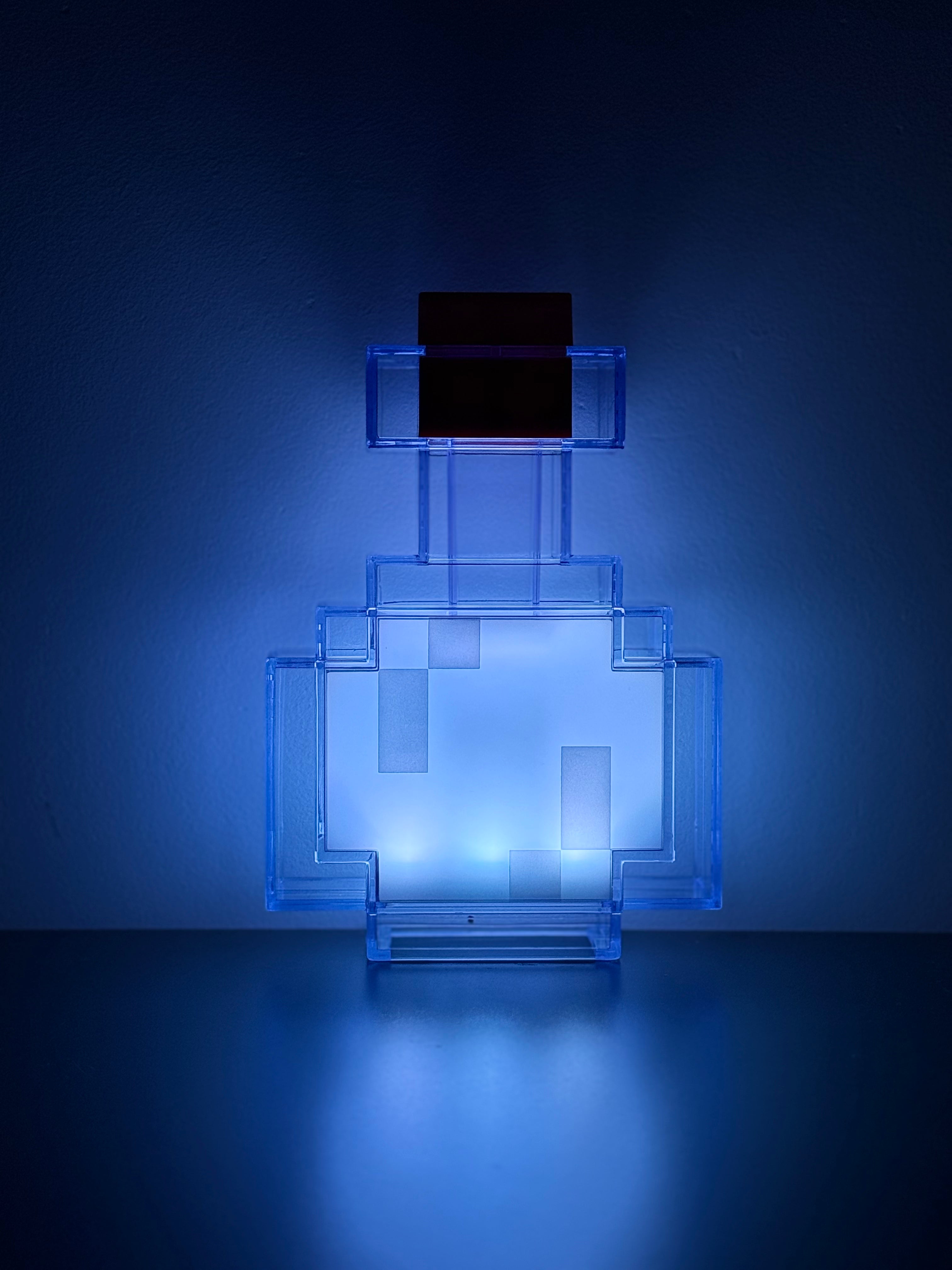 Pixel Potion Glow – 8-Color LED Magic Bottle Lamp